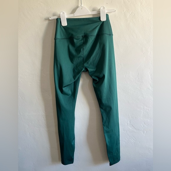 💚 Reformation Ecomove High Rise Leggings in Teal💚 - Picture 6 of 6